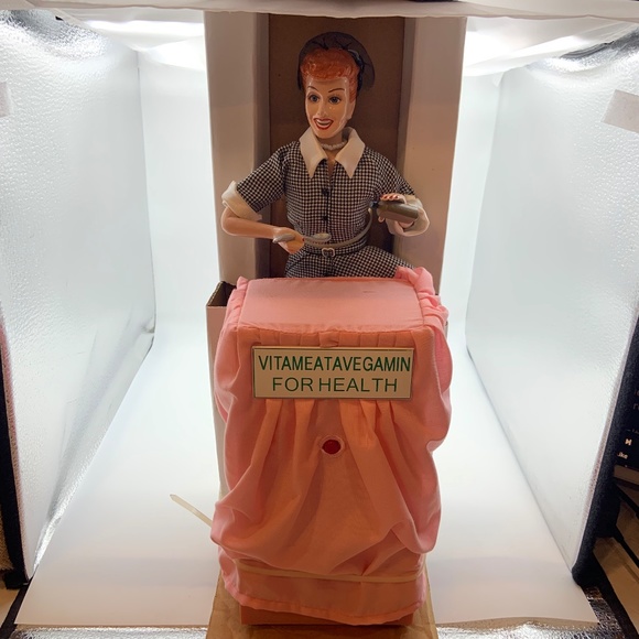 VTG Gemmy I Love Lucy Vitameatavegamin Pop Culture Series Animated Figure NEW! - Picture 3 of 16